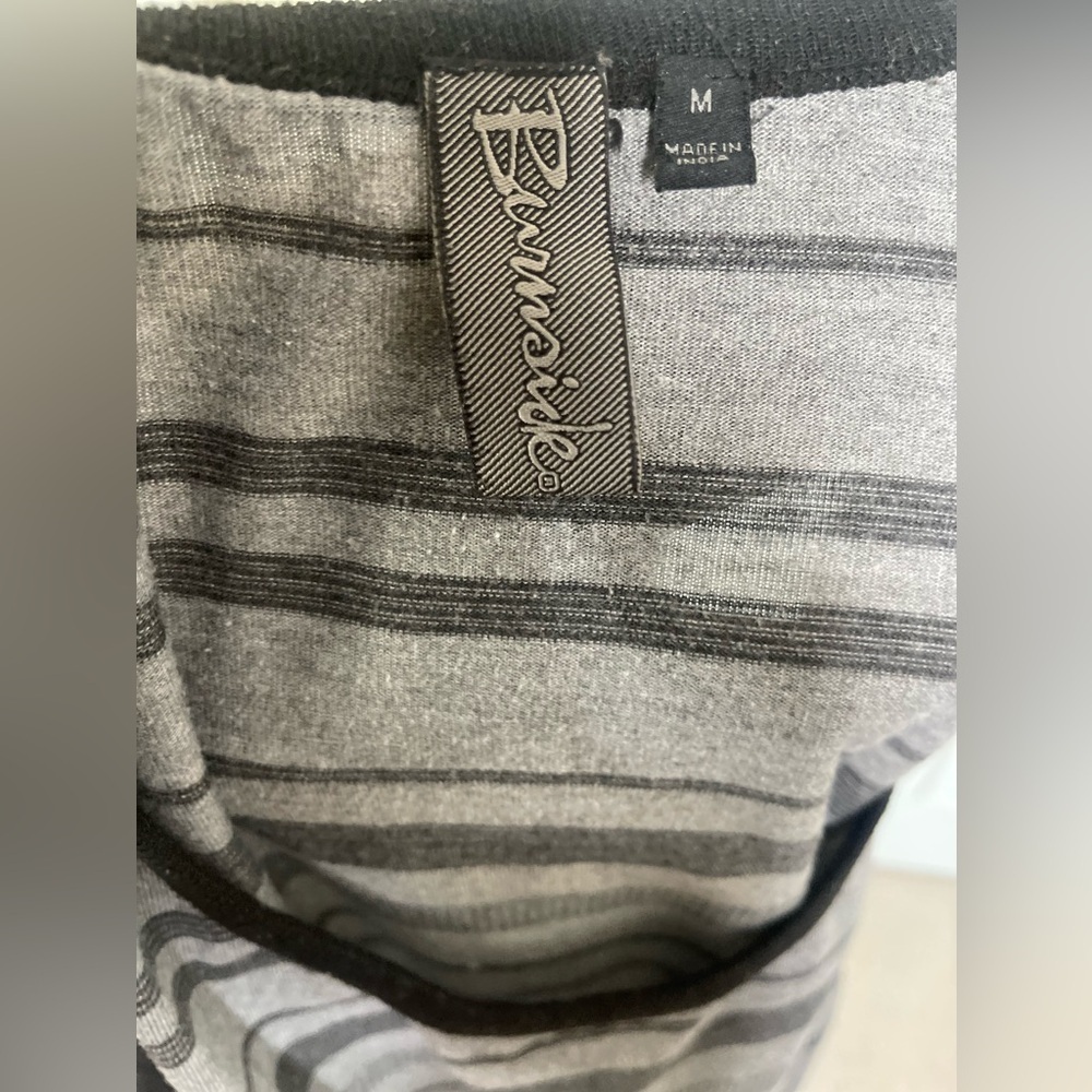 Striped Gray and Black Tank Top - Picture 3 of 3